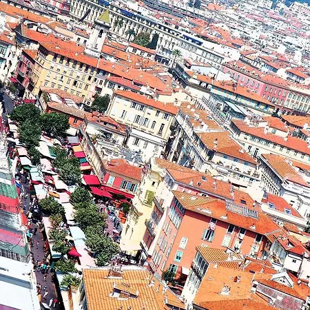 룸 위드 아 뷔 3* 니스