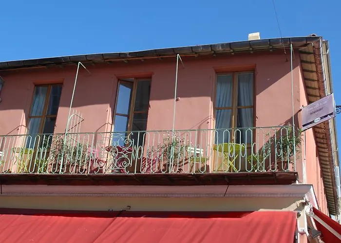 Bed and Breakfast With A Vue Νίκαια