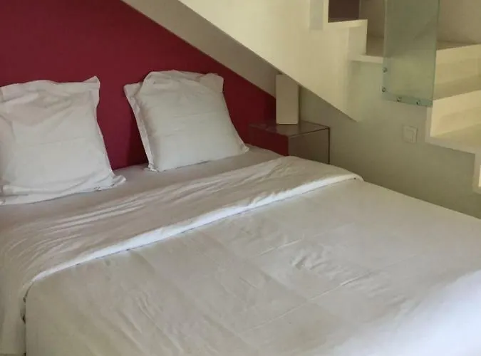 With A Vue Bed and Breakfast 3*