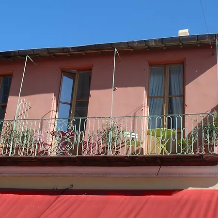Bed and Breakfast With A Vue Νίκαια
