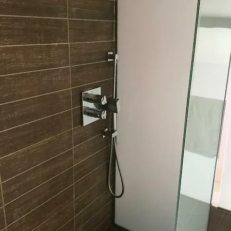 With A Vue Frühstückspension Nizza