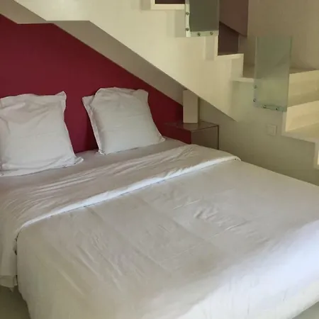 With A Vue Bed and Breakfast 2*