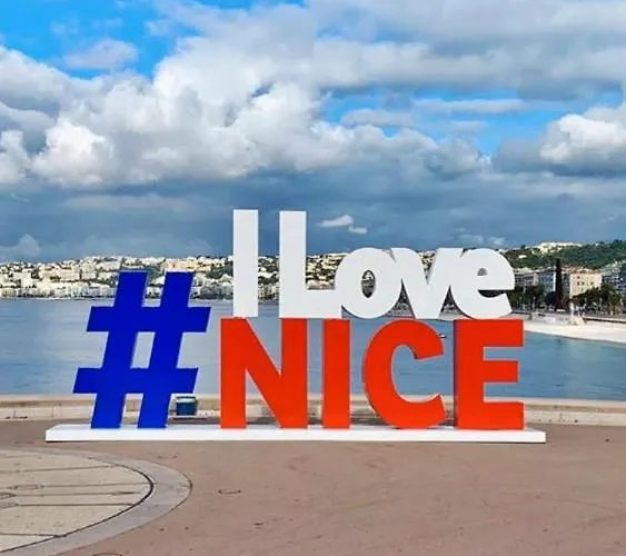 With A Vue Panzió 3*