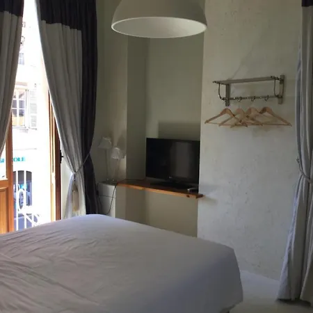 ベッド・アンド・ブレックファスト ルーム ウィズ ア ビュー 3*